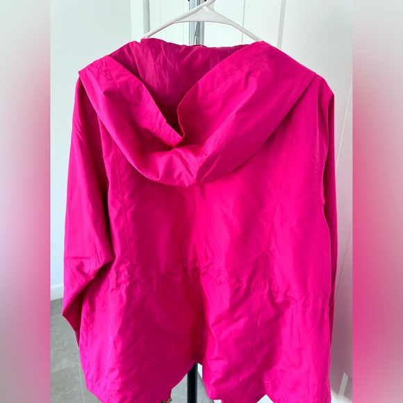 lightweight women's windbreaker size L. bright pink. Kim Rogers (C20) - Picture 3 of 8